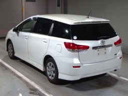 TOYOTA WISH full