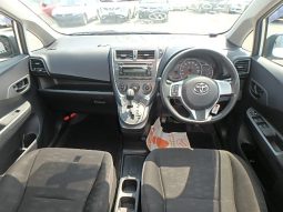 TOYOTA RACTIS full