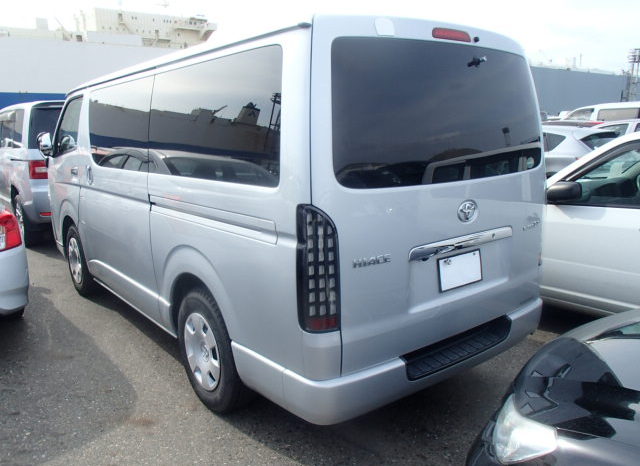 TOYOTA HIACE full