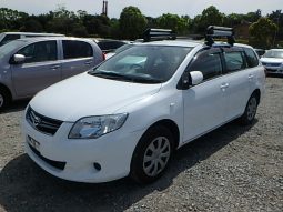 TOYOTA FIELDER full