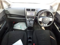 TOYOTA RACTIS full