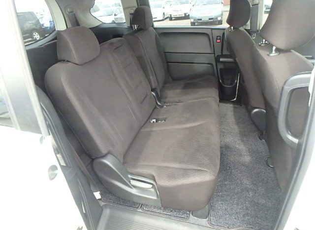 HONDA FREED full