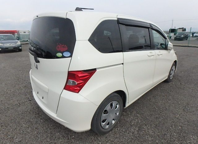 HONDA FREED full