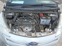TOYOTA RACTIS full