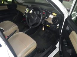 TOYOTA AXIO full