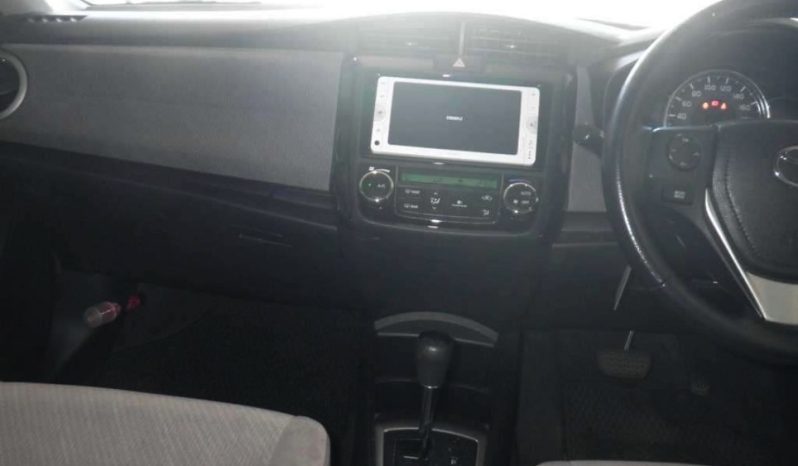 TOYOTA COROLLA AXIO full