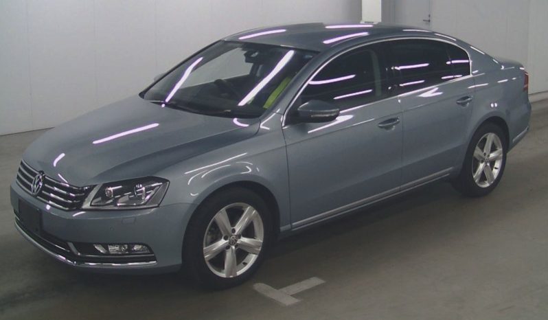 VOLKSWAGEN PASSAT TSi full