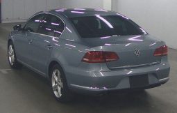 VOLKSWAGEN PASSAT TSi full