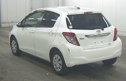 TOYOTA VITZ full