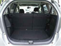 HONDA FIT HYBRID full