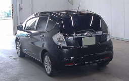 HONDA FIT HYBRID full
