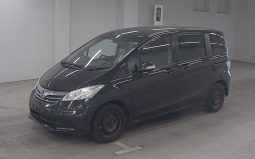 HONDA FREED full