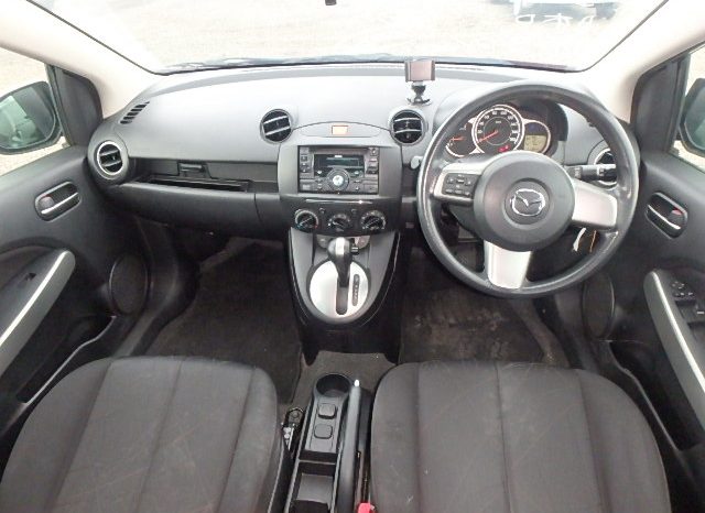 MAZDA DEMIO full