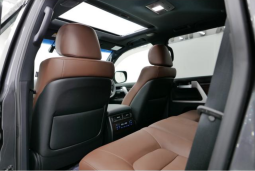 Toyota Landcruiser ZX full