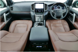 Toyota Landcruiser ZX full