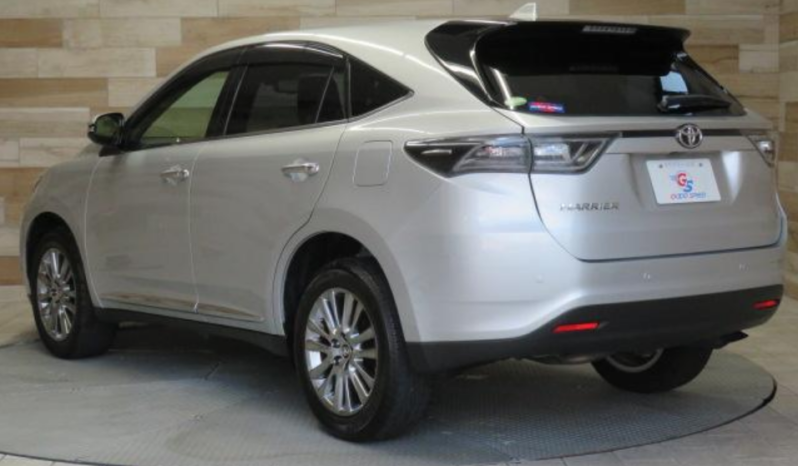 Toyota Harrier full