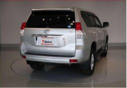 Toyota Landcruiser Prado full