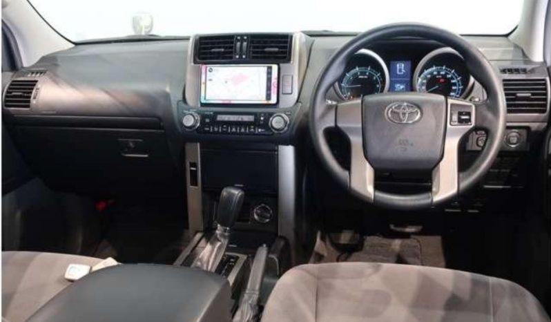 Toyota Landcruiser Prado full