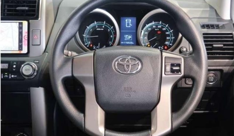 Toyota Landcruiser Prado full