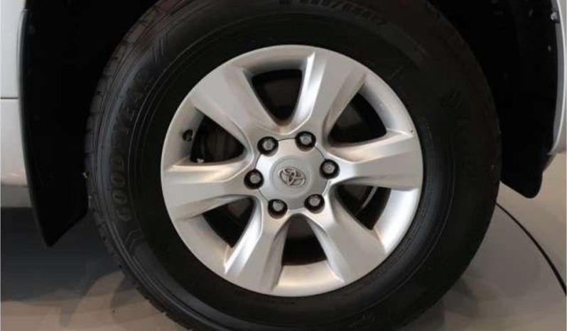 Toyota Landcruiser Prado full