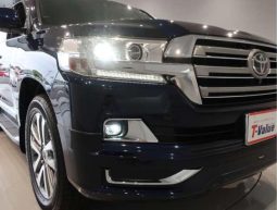 Toyota Landcruiser full