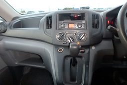 Nissan Vanette NV200 full