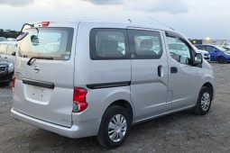 Nissan Vanette NV200 full