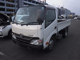 Toyota Dyna Truck full