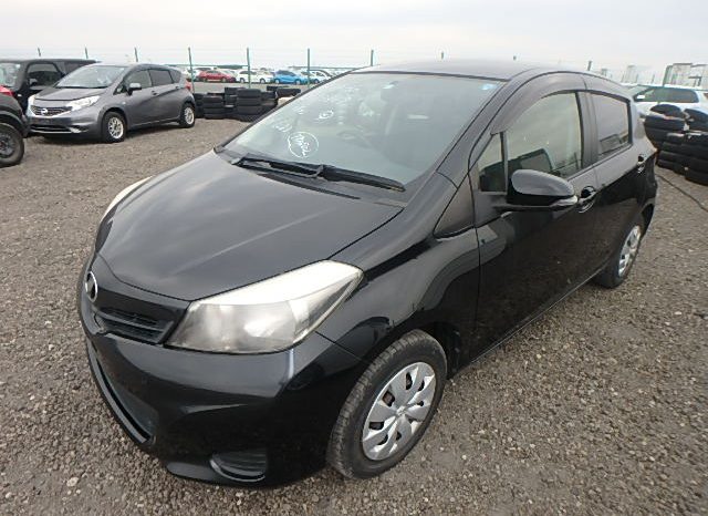 Toyota Vitz full