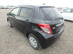 Toyota Vitz full