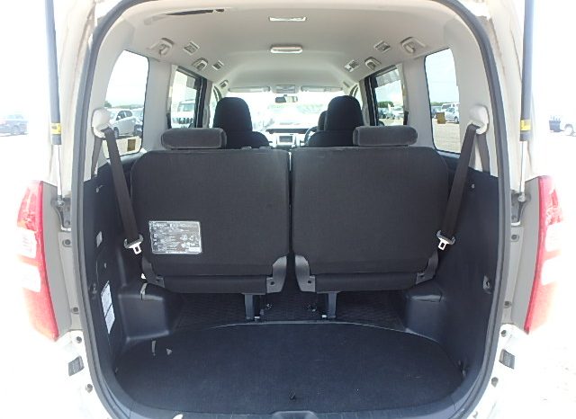 Toyota Noah full