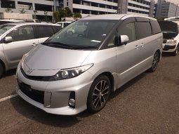 Toyota Estima full