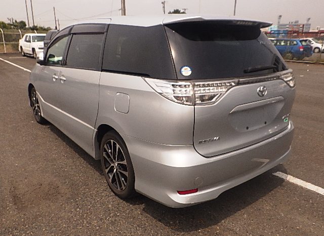 Toyota Estima full