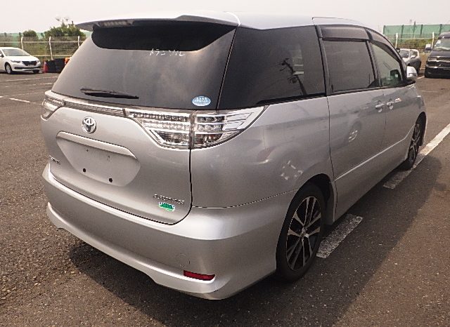 Toyota Estima full