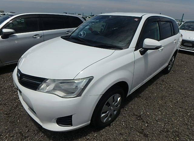 Toyota Fielder full