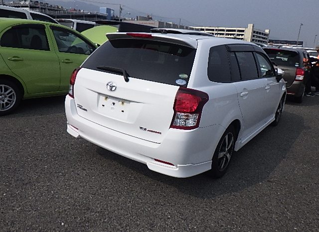 Toyota Fielder Aero full