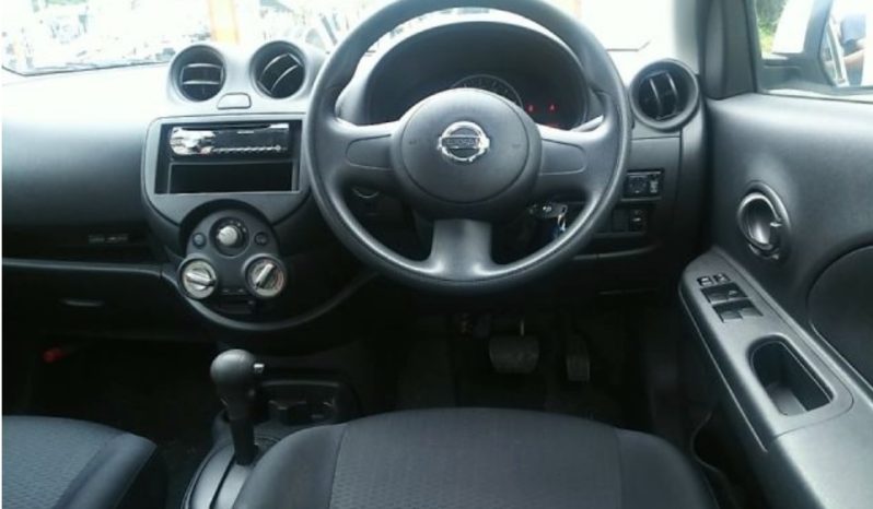 Nissan March full