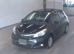 Toyota Vitz full