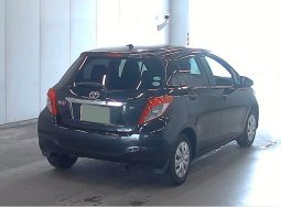 Toyota Vitz full
