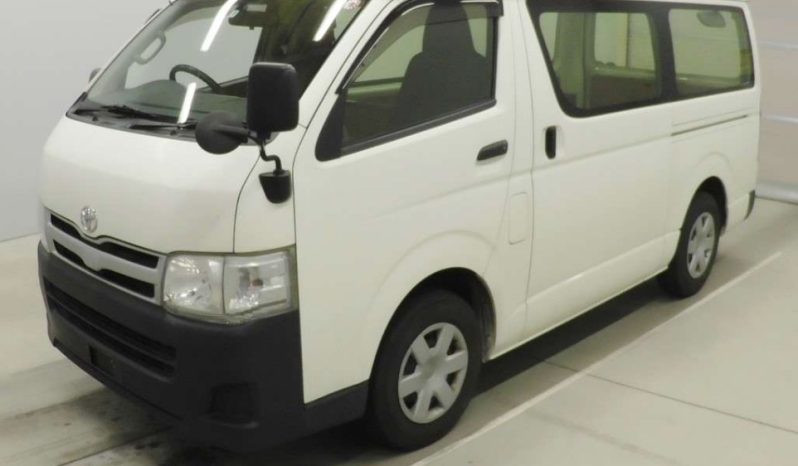 Toyota Regius Ace full