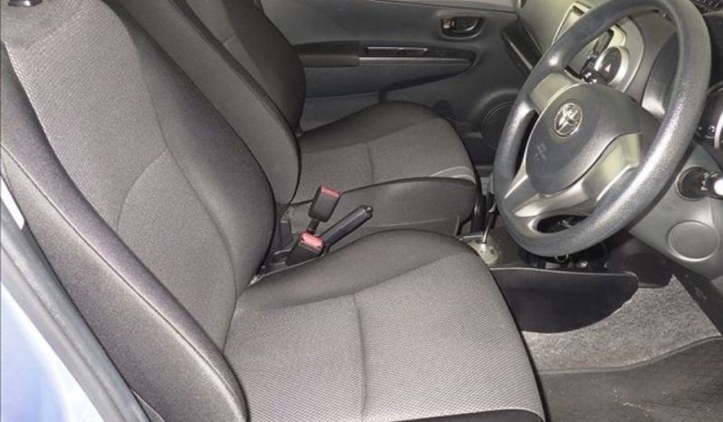 Toyota Vitz full