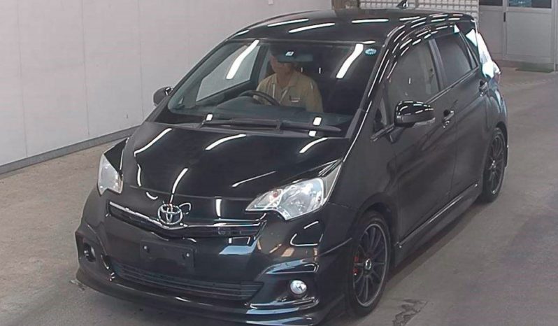 Ractis toyota 2020