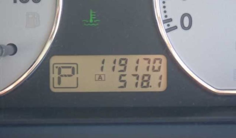 Nissan Wingroad full