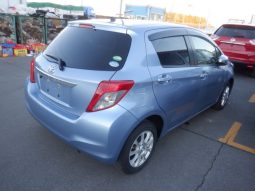 Toyota Vitz full