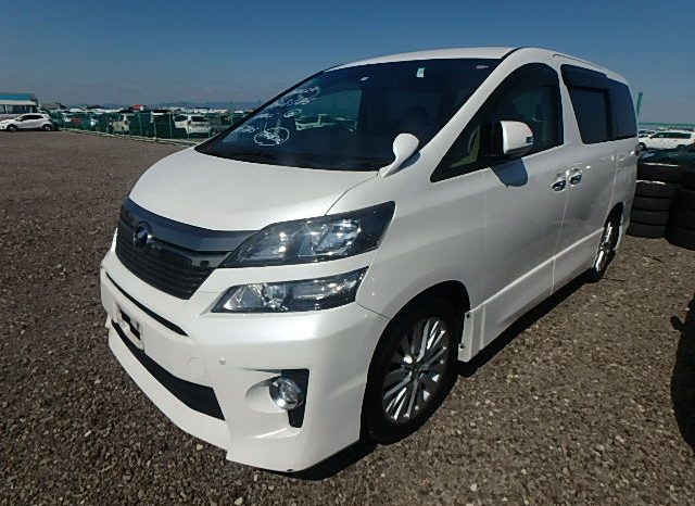 Toyota Vellfire full