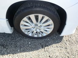 Toyota Vellfire full