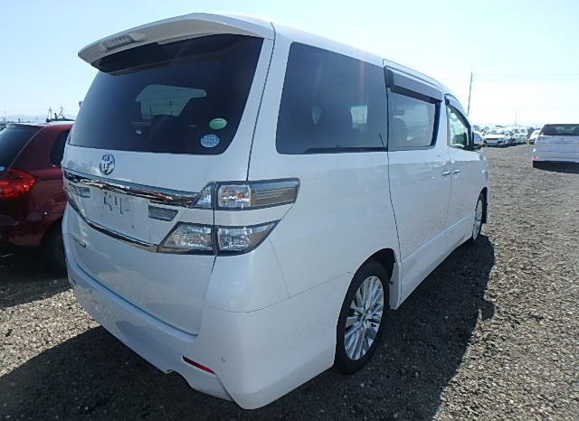 Toyota Vellfire full