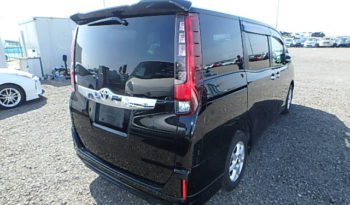 Toyota Noah full