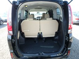 Toyota Noah full
