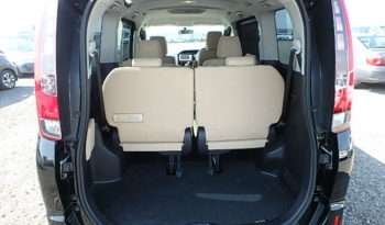 Toyota Noah full